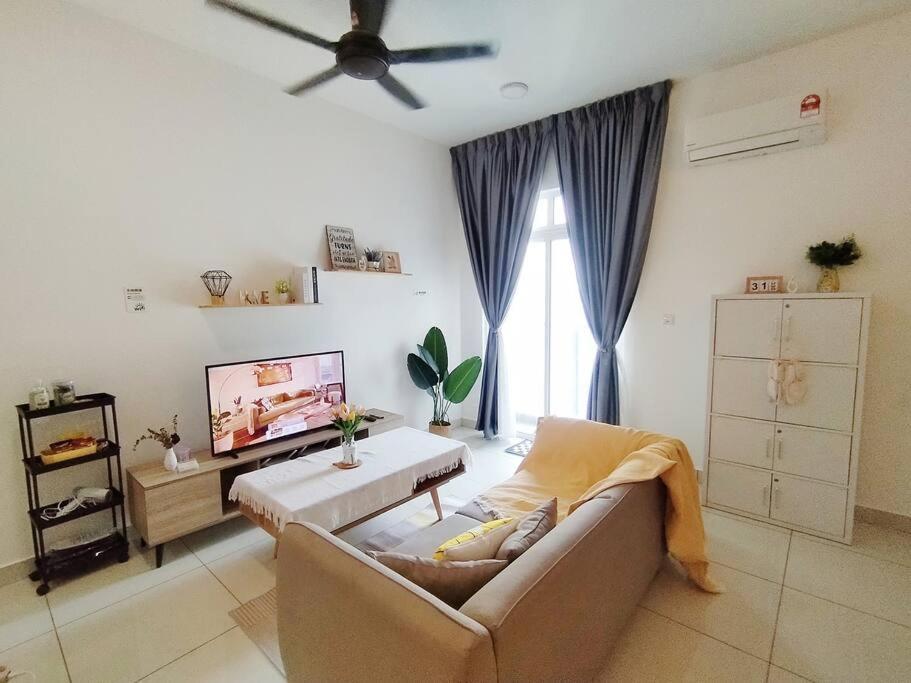 Pwtc Titiwangsa Hkl Near Mrt Family Pangsapuri *