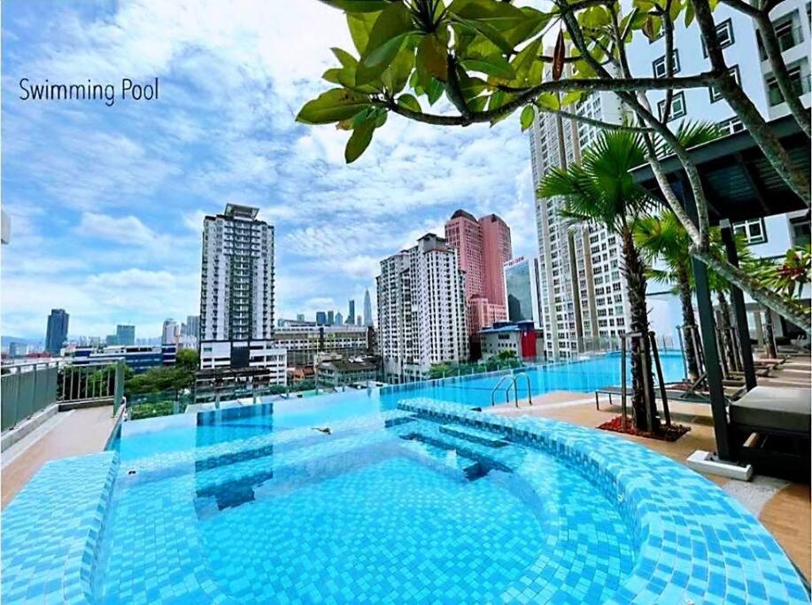 Pwtc Titiwangsa Hkl Near Mrt Family Kuala Lumpur