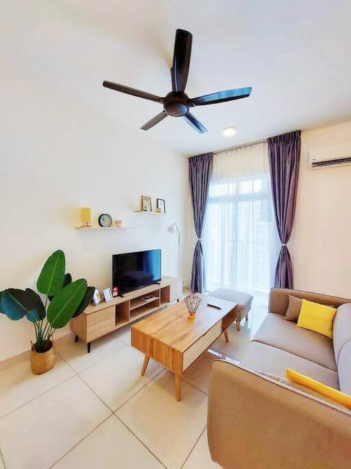 Pwtc Titiwangsa Hkl Near Mrt Family Pangsapuri *